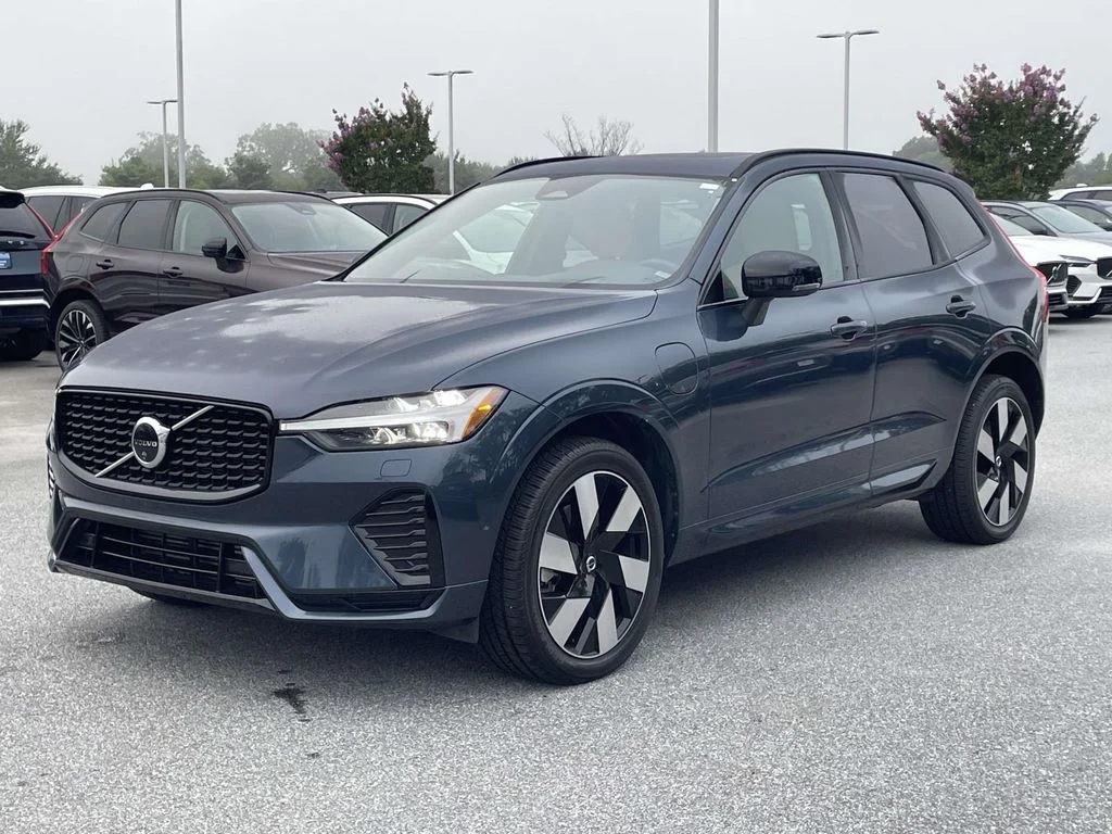 Certified Used 2024 Denim Blue Volvo Ultimate image 24