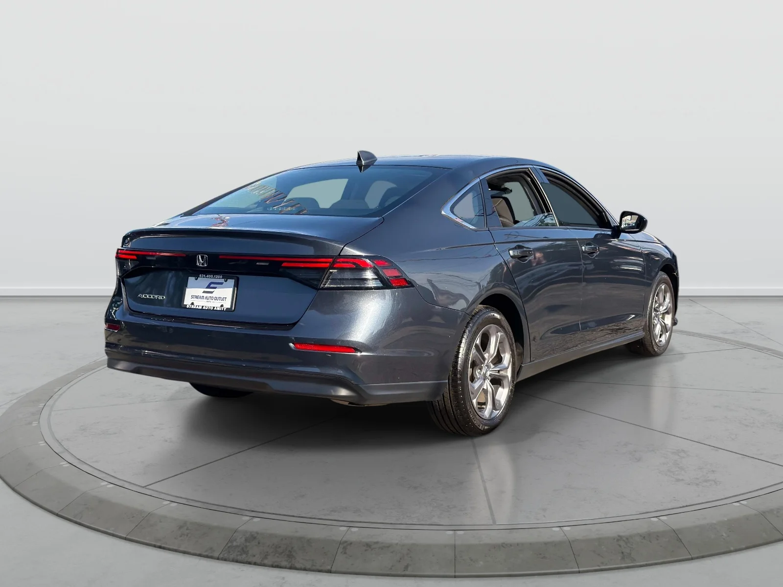2024 Honda Accord EX - Photo 6
