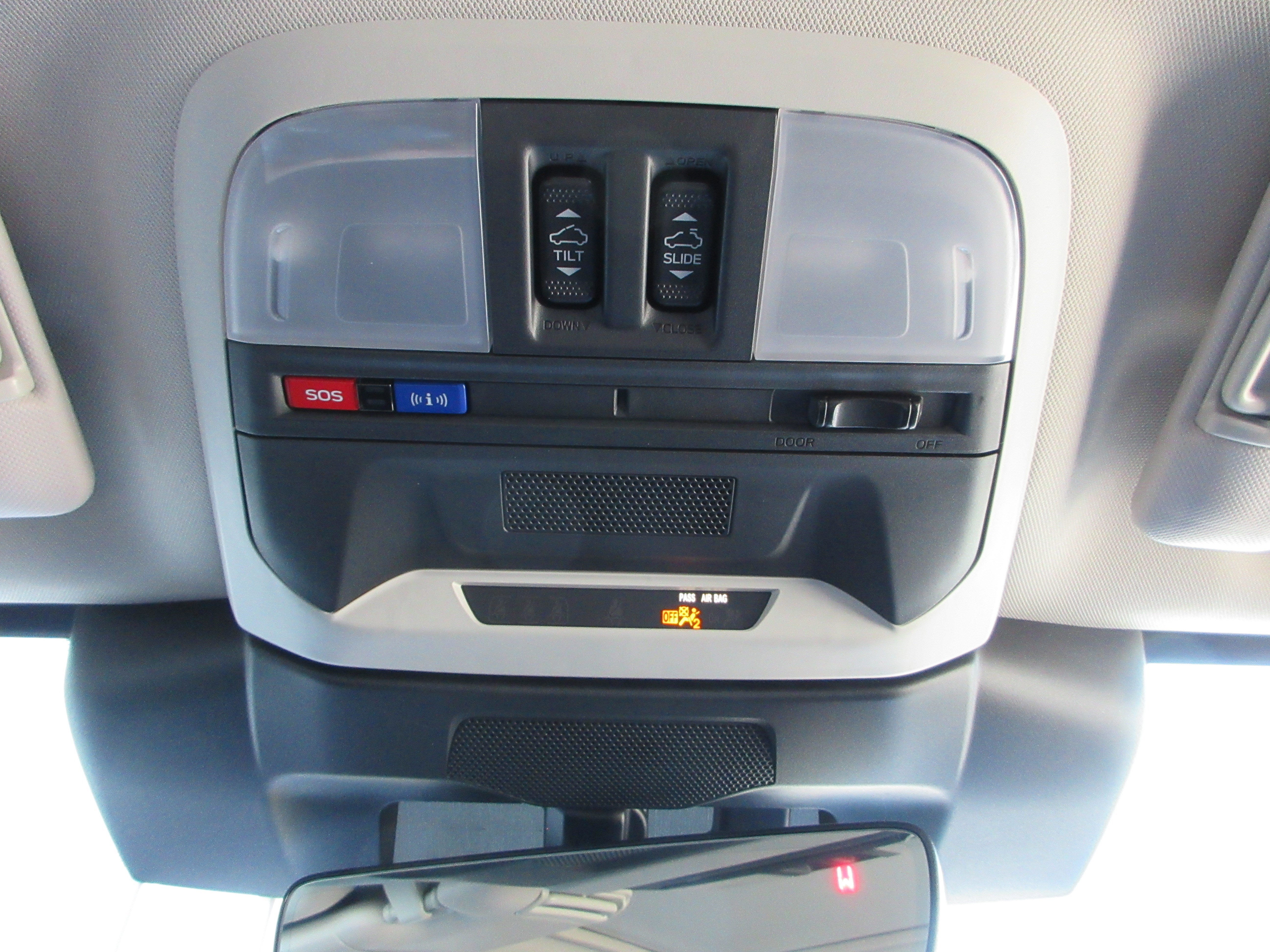 Used 2024 Sapphire Blue Pearl Subaru Limited image 19