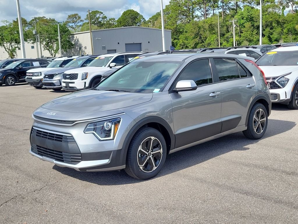 New 2026 Gray Kia LX image 3