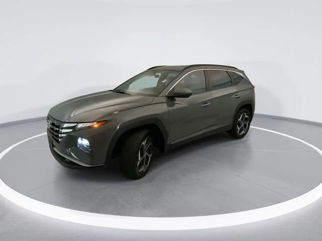 Used 2024 Gray Hyundai SEL image 8
