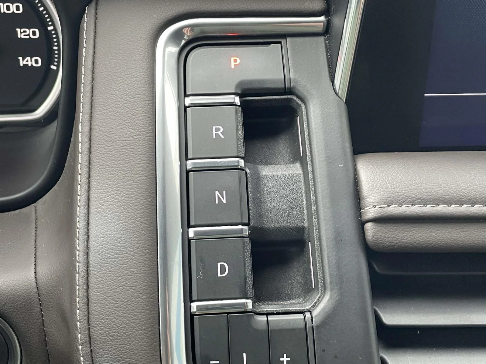 2021 Chevrolet Tahoe Z71 - Photo 26