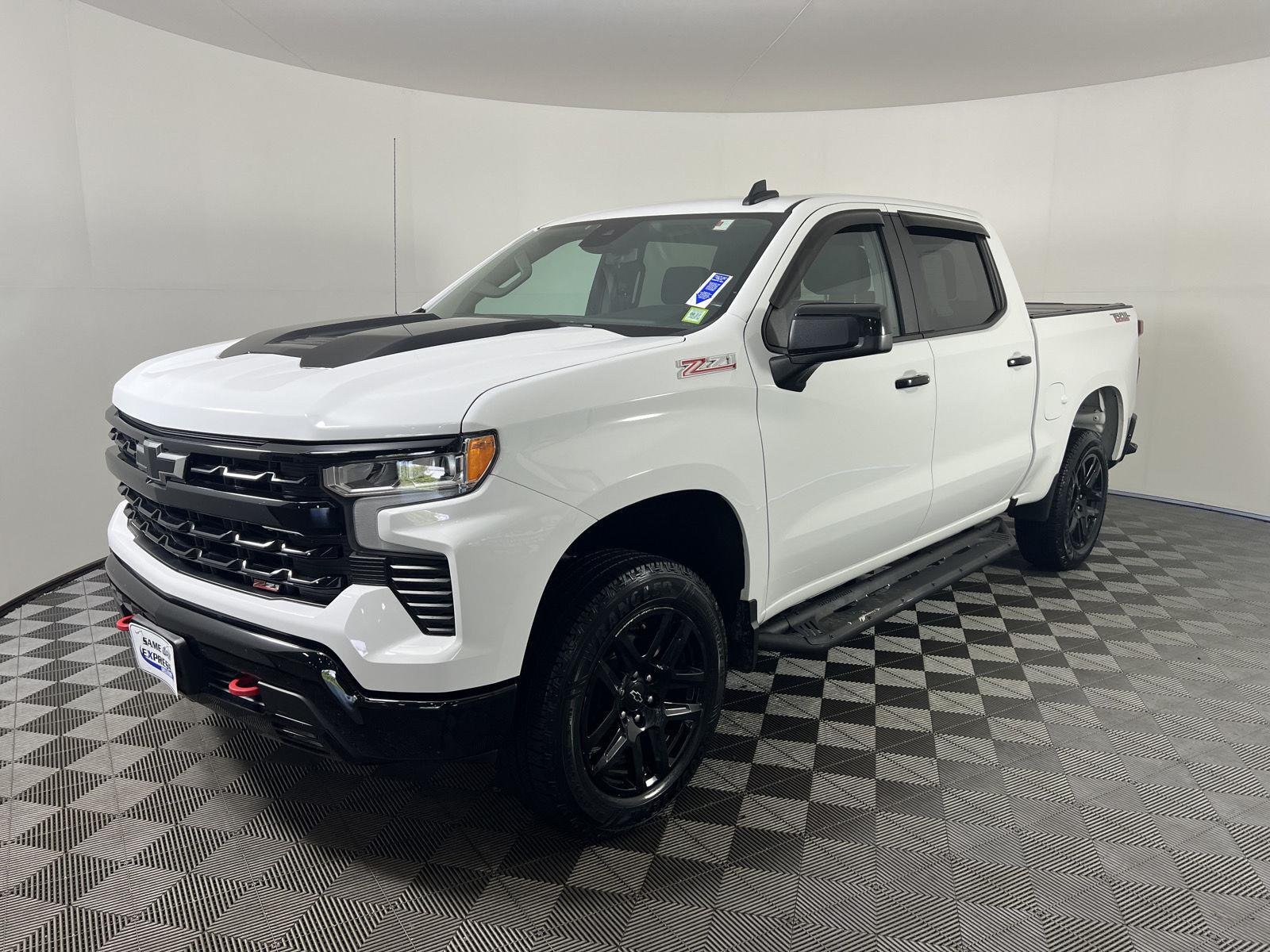Used 2022 Summit White Chevrolet LT Trail Boss image 28