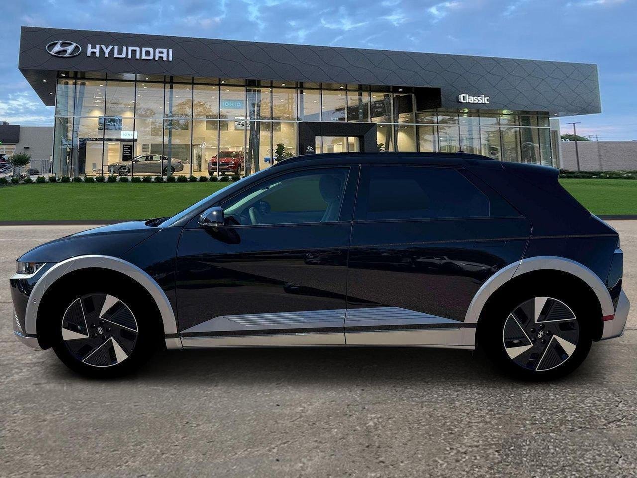 New 2026 Abyss Black Hyundai Limited image 3