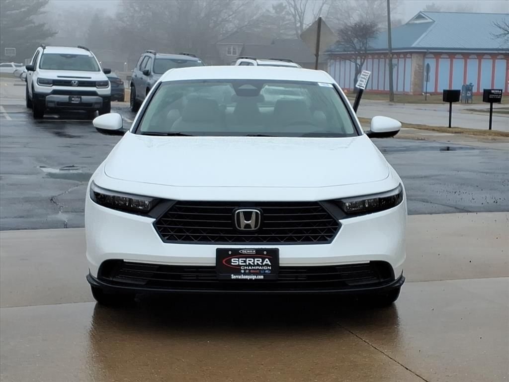 New 2026 Platinum White Pearl Honda LX image 13