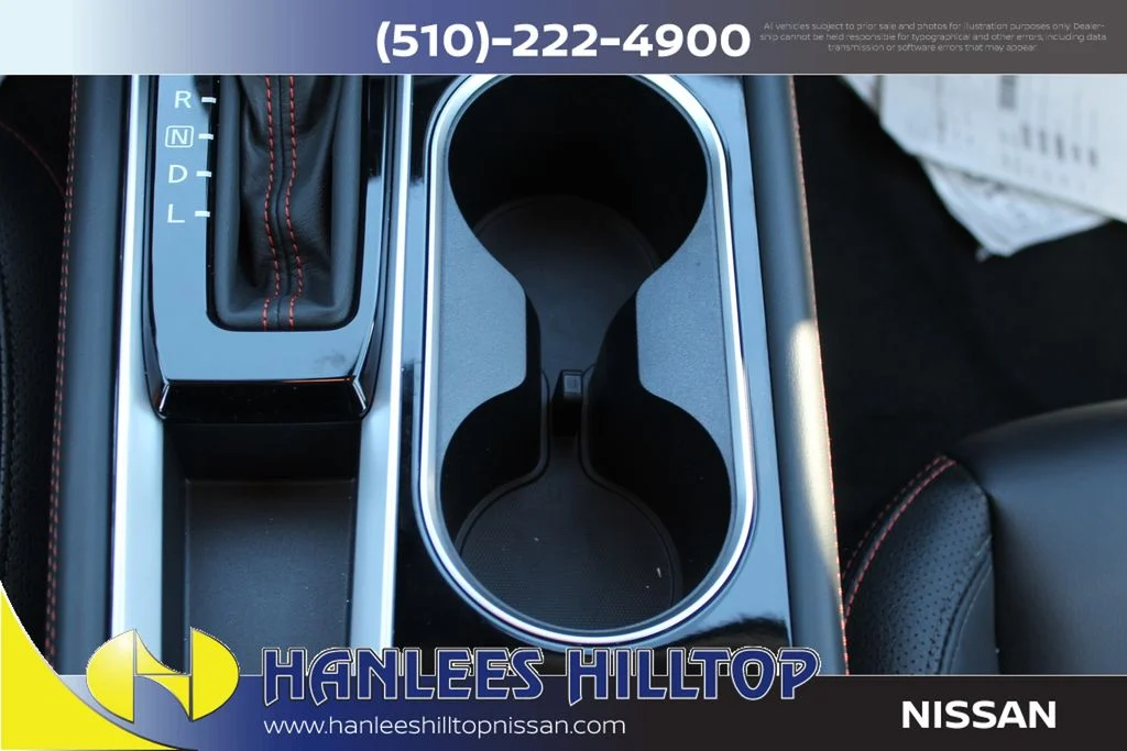 2025 Nissan Altima SR - Photo 18