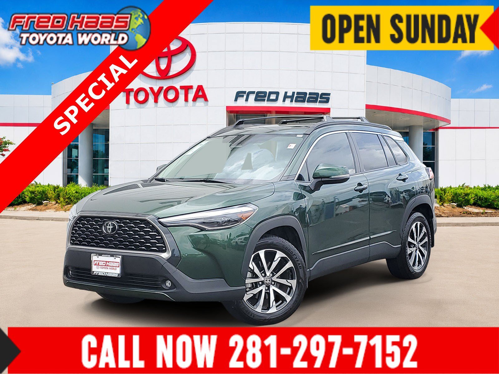 Used 2024 Green Toyota XLE image 1