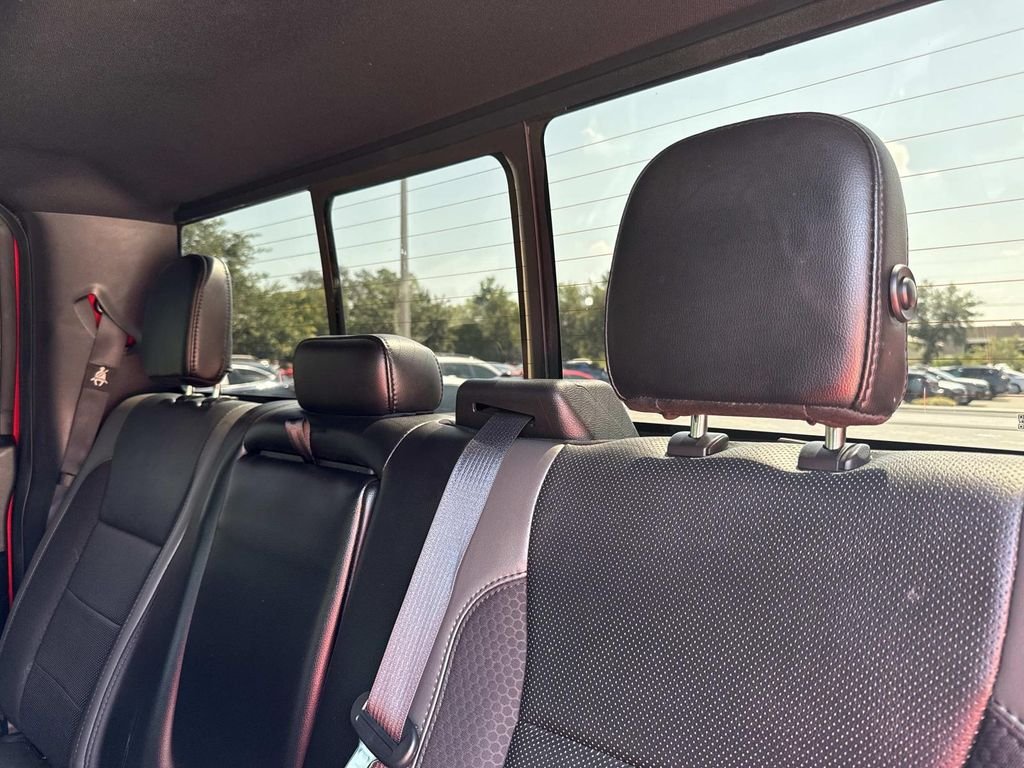 Used 2019  Ford Raptor image 17