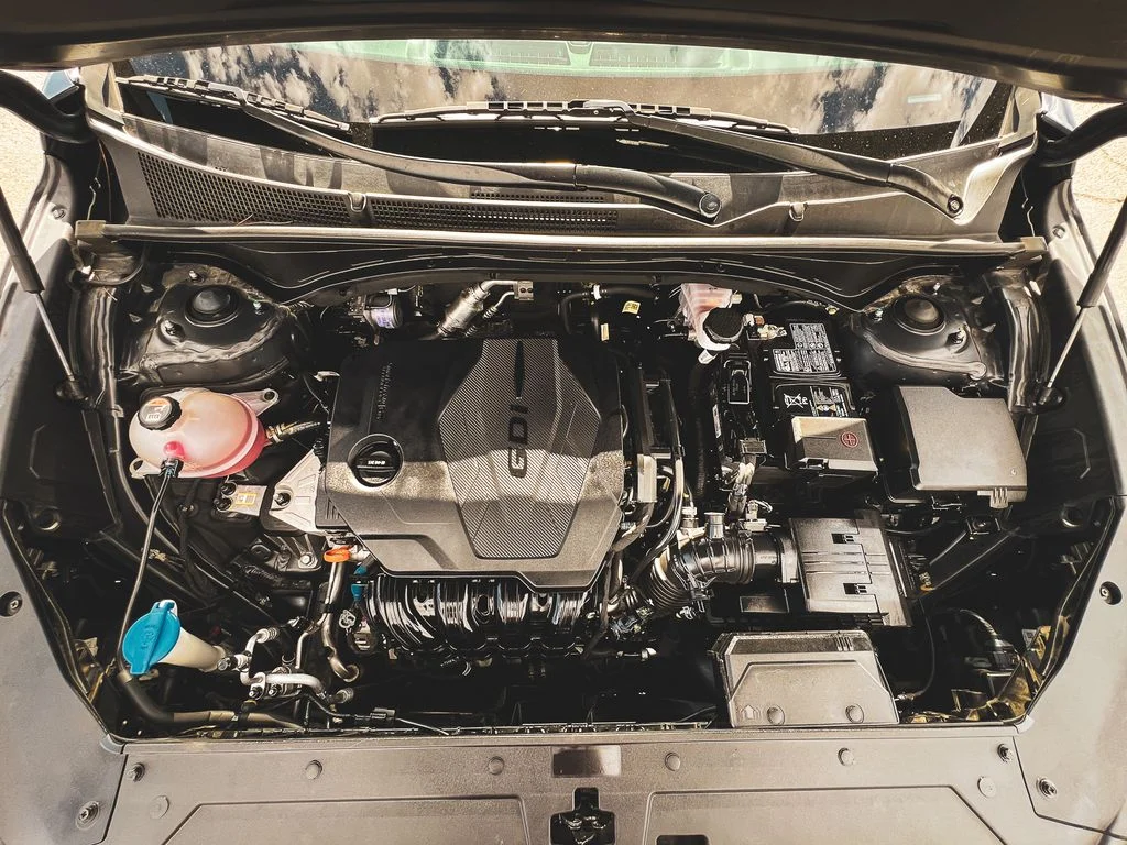 Used 2023 Gray Hyundai SEL image 28