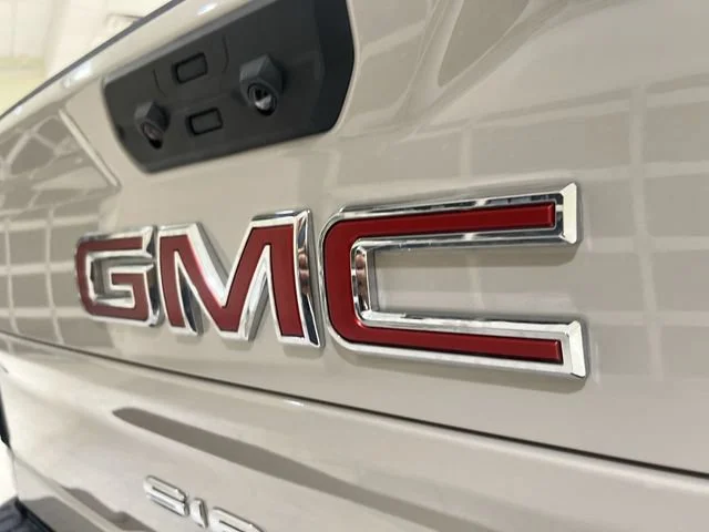 2026 GMC Sierra 2500HD AT4 - Photo 31