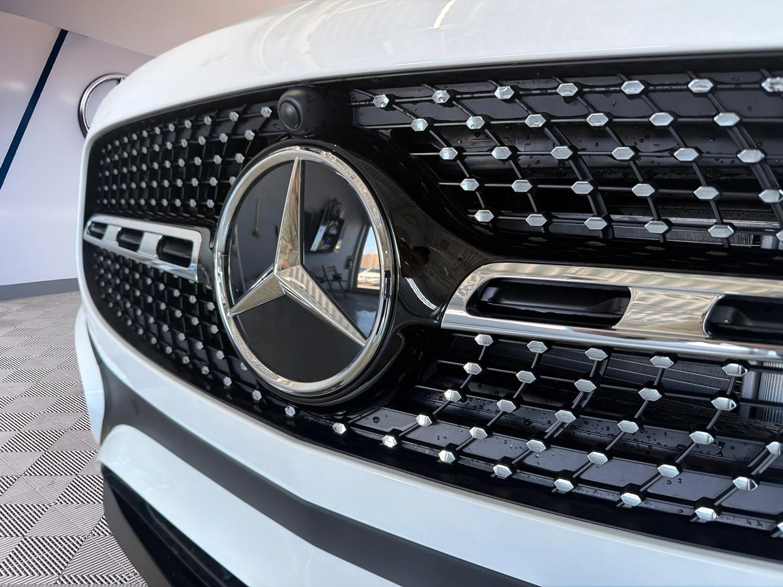 Used 2026 White Mercedes-Benz GLA 250 4MATIC SUV image 12
