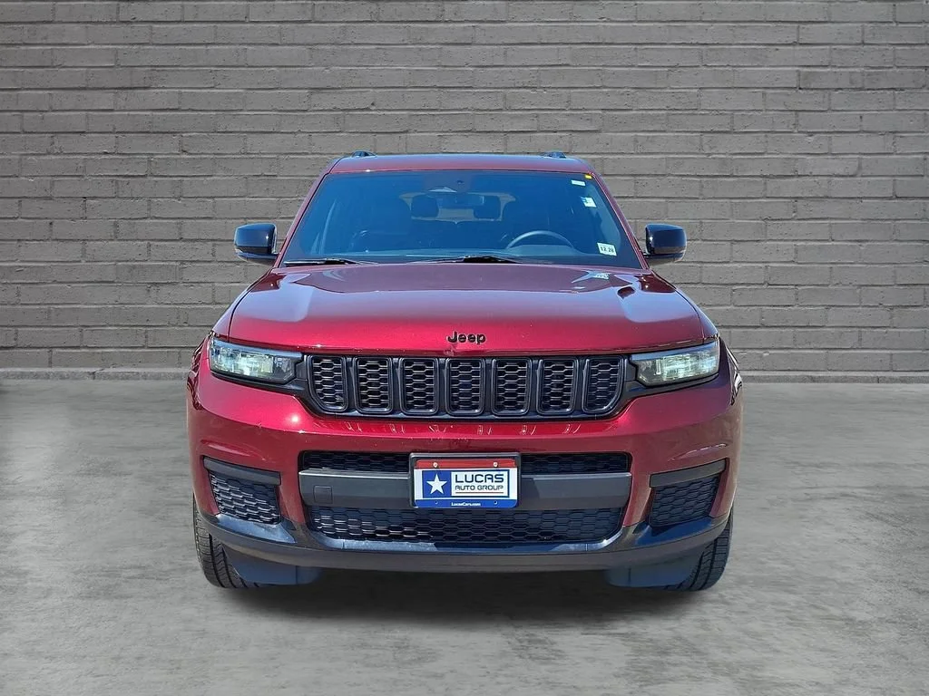 Used 2024 Red Jeep Altitude X 4x4 image 4