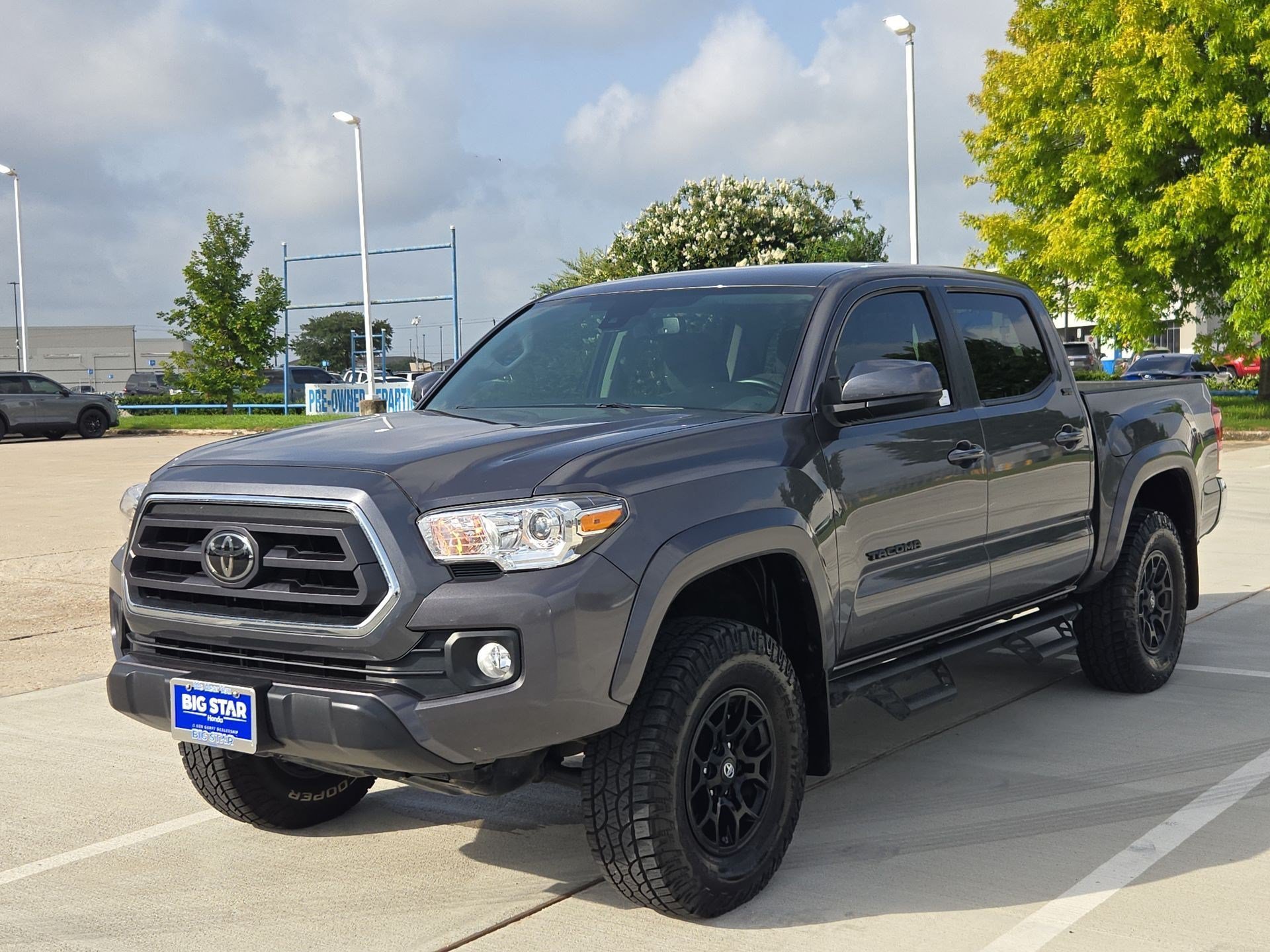 Used 2021 Magnetic Gray Metallic Toyota SR5 image 7