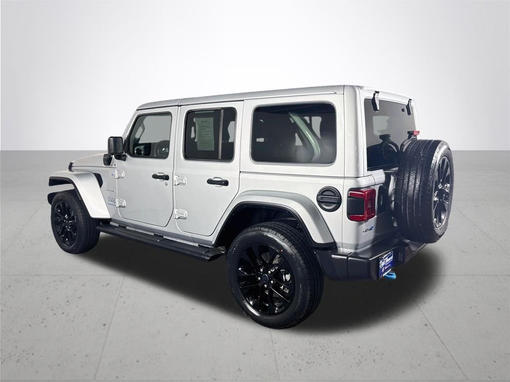 Certified Used 2024 Silver Jeep Sahara 4xe image 9