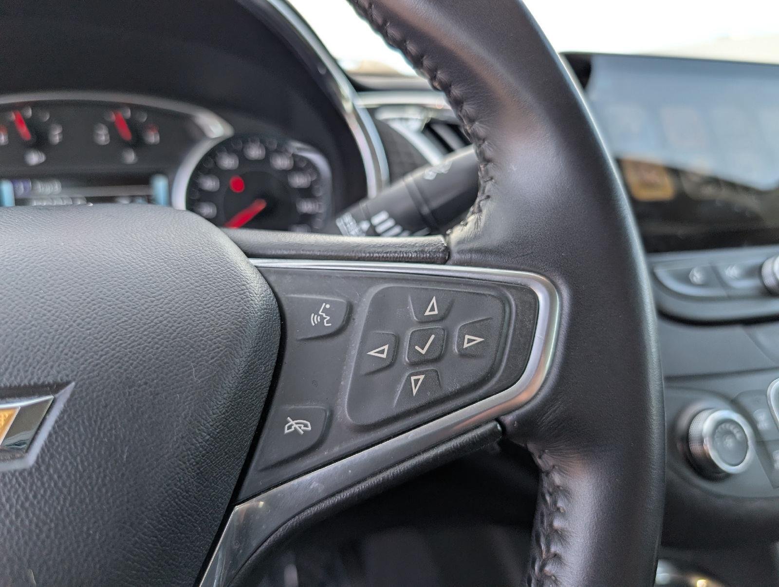 Used 2018 Sandy Ridge Metallic Chevrolet LT image 13