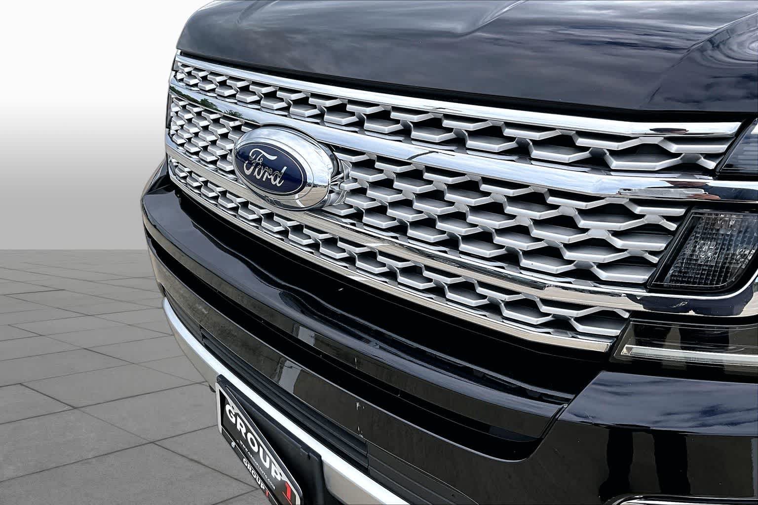 Used 2019 Agate Black Metallic Ford Platinum image 29