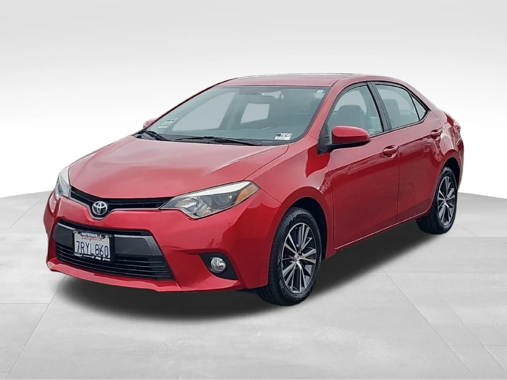 Used 2016 Red Toyota LE Plus image 7