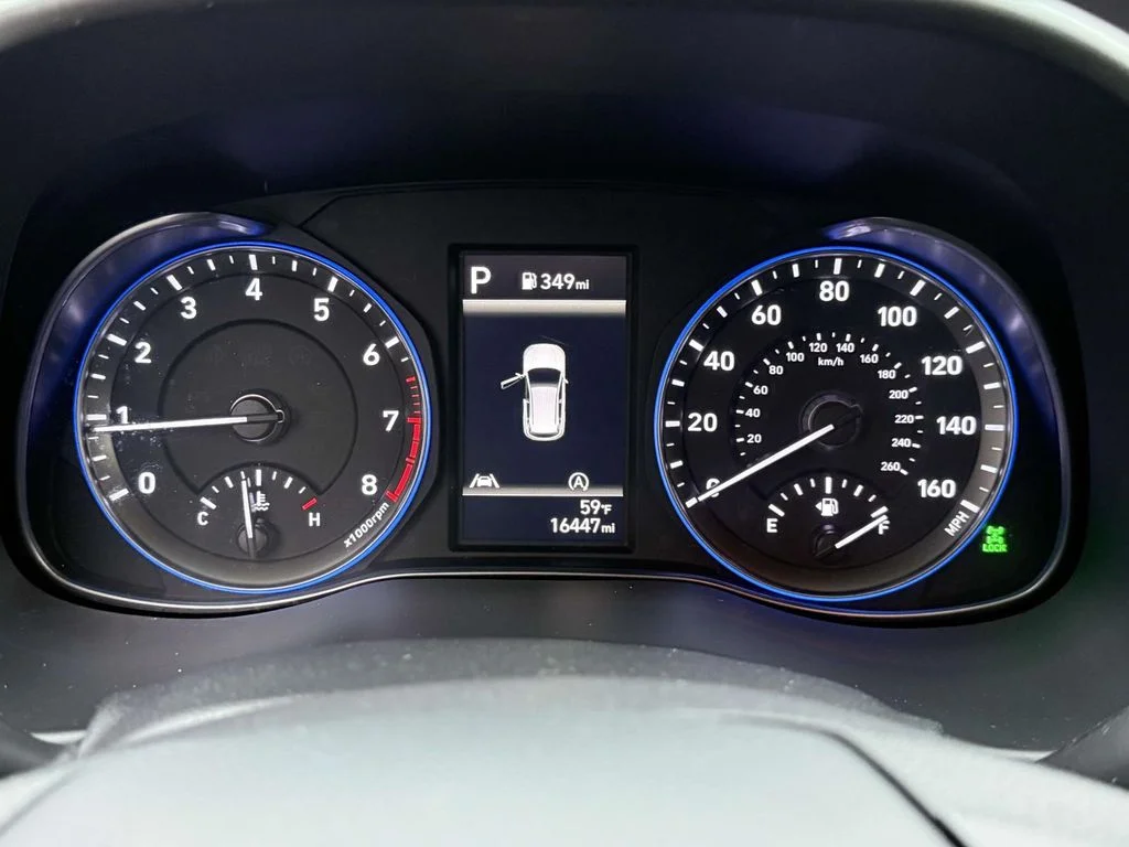 Used 2023 Gray Hyundai SEL image 27