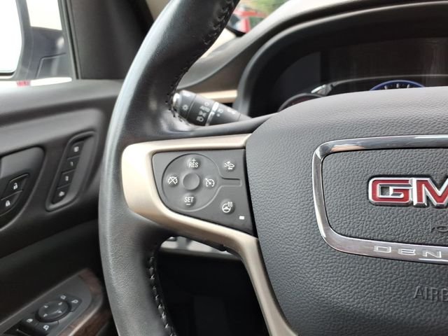 Used 2021 White GMC Denali image 26