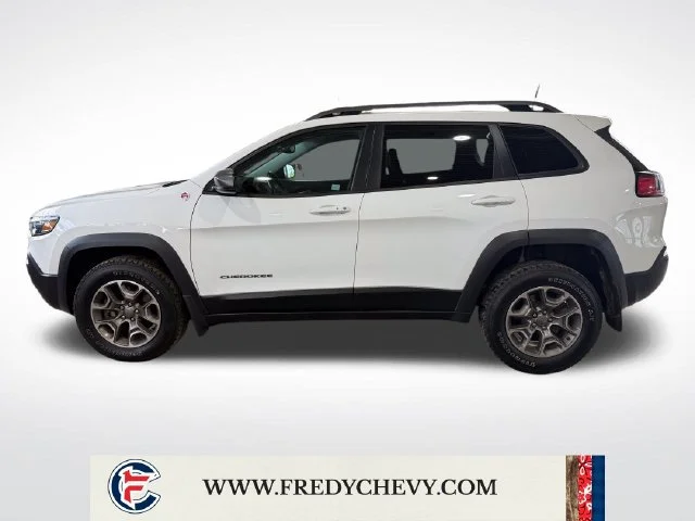 Used 2020 White Jeep Trailhawk 4x4 image 9