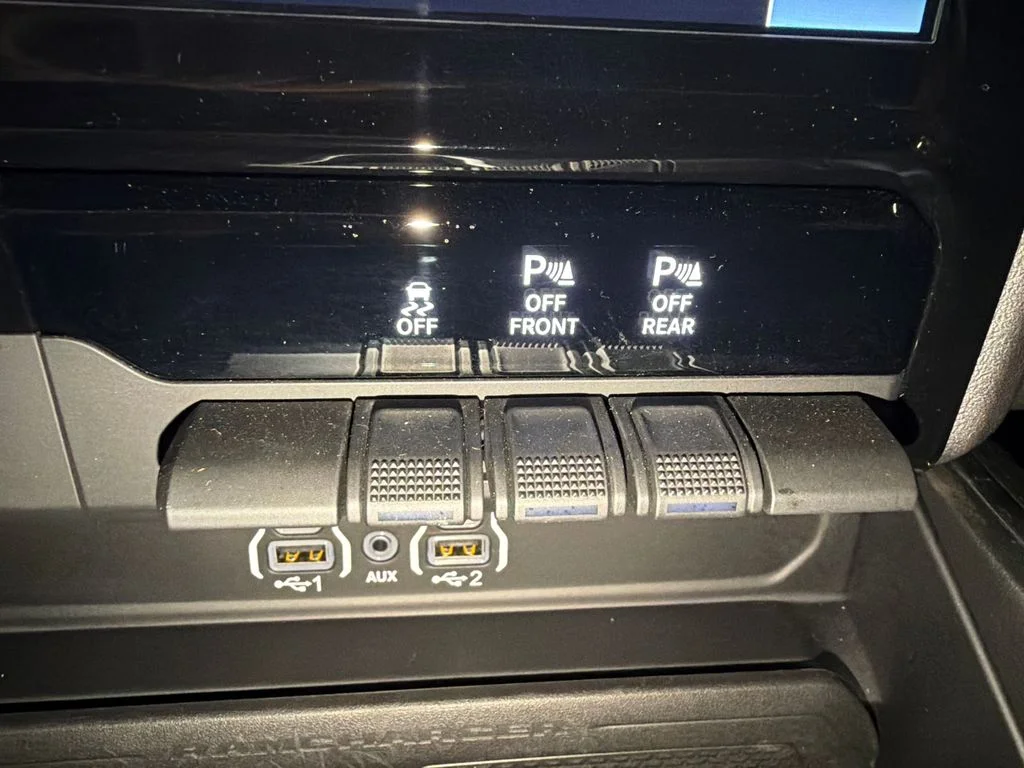 2025 RAM Ram 1500 Pickup Laramie - Photo 37