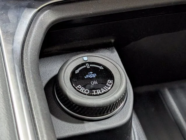 New 2027 Nocturnal Blue Metallic Ford Active image 44