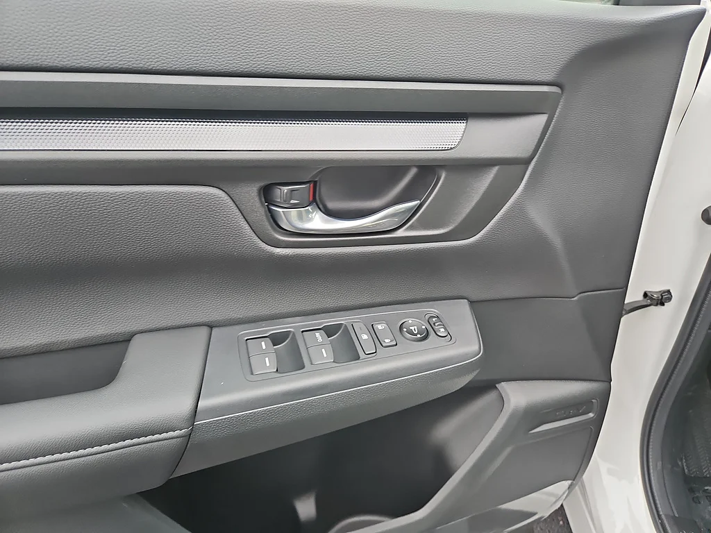 New 2026 Platinum White Pearl Honda LX image 17