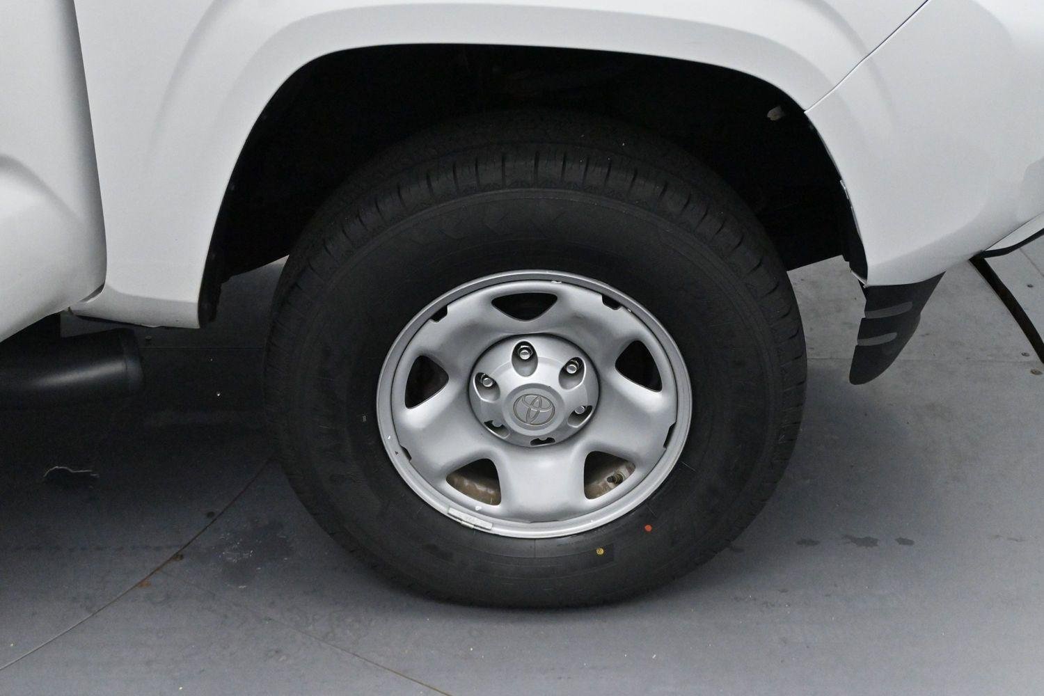 Used 2023 White Toyota SR image 31