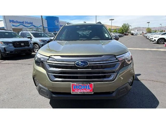 New 2026 AUTUMN GREEN METALLIC Subaru Premium image 8