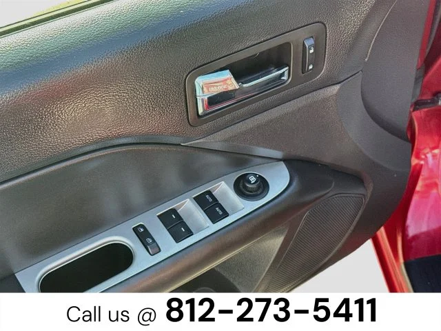 Used 2012 Red Ford SEL image 16
