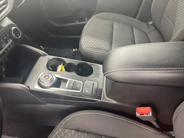 Used 2023 Gray Ford Active image 15