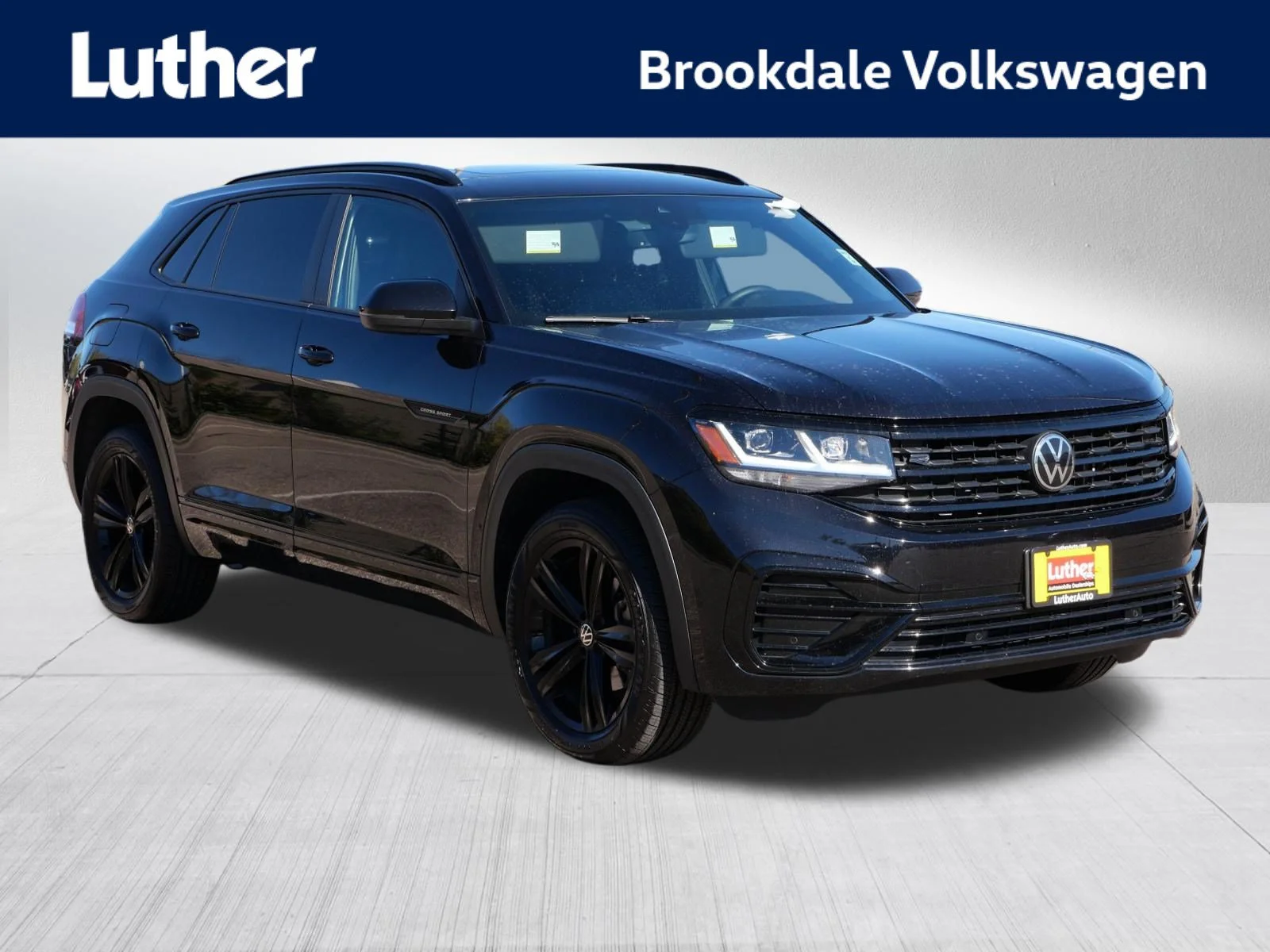 2023 Volkswagen Atlas Cross Sport SEL R-Line Black