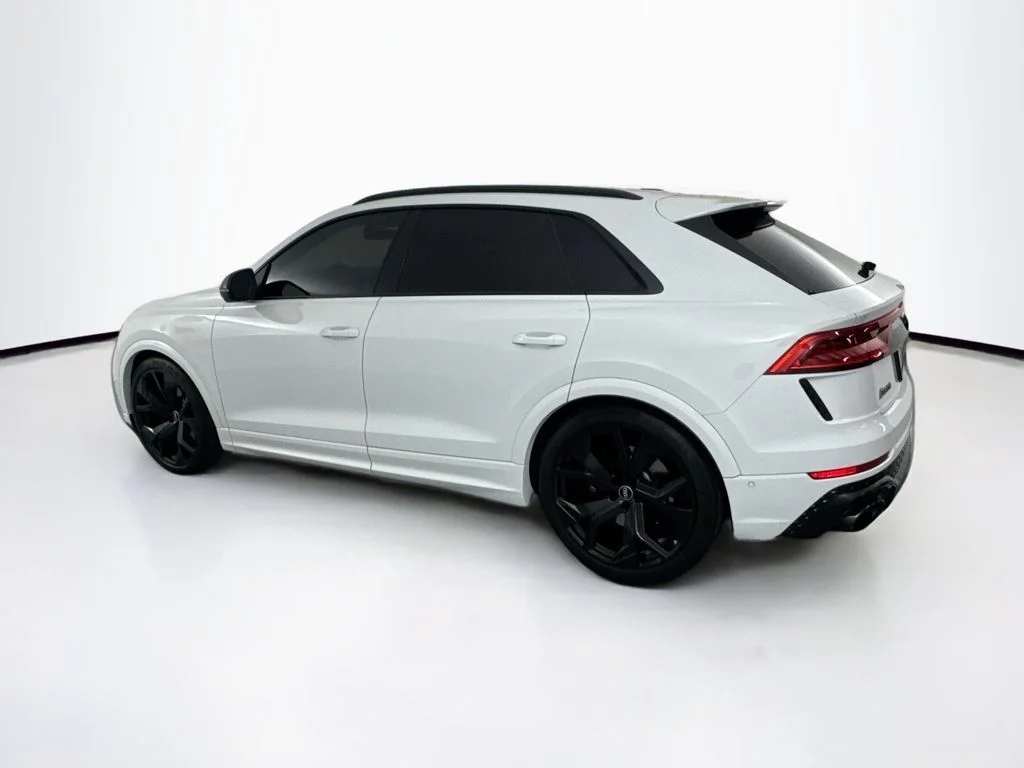 2023 Audi RS Q8 Base - Photo 7