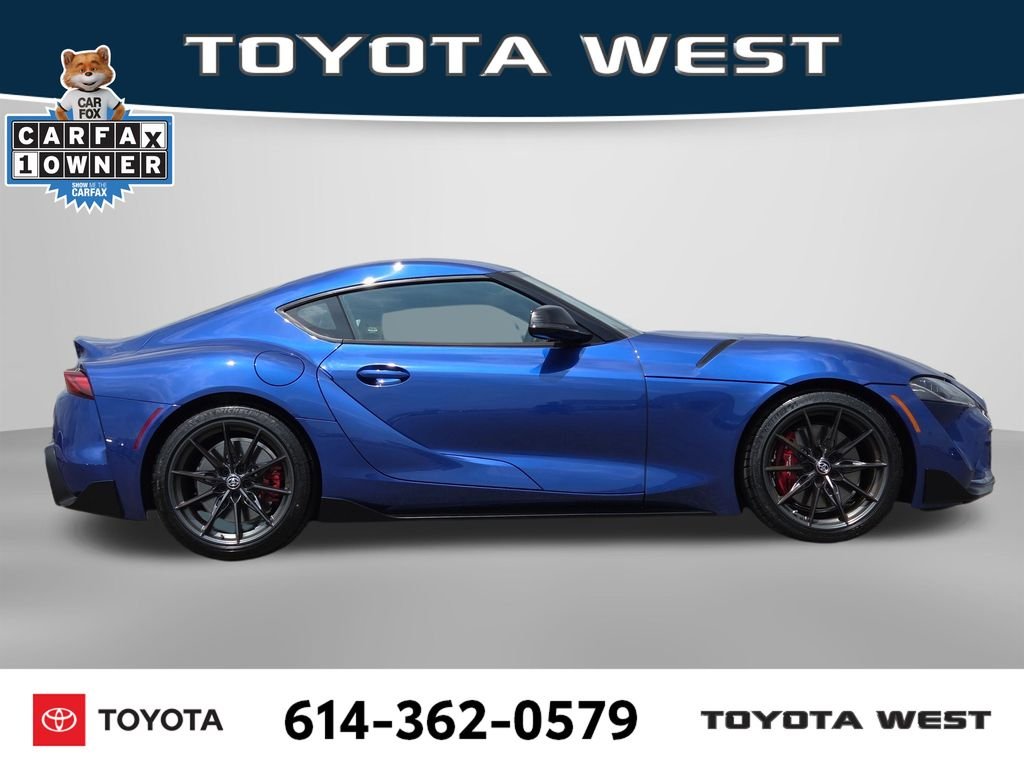 Used 2024  Toyota 3.0 Premium image 4
