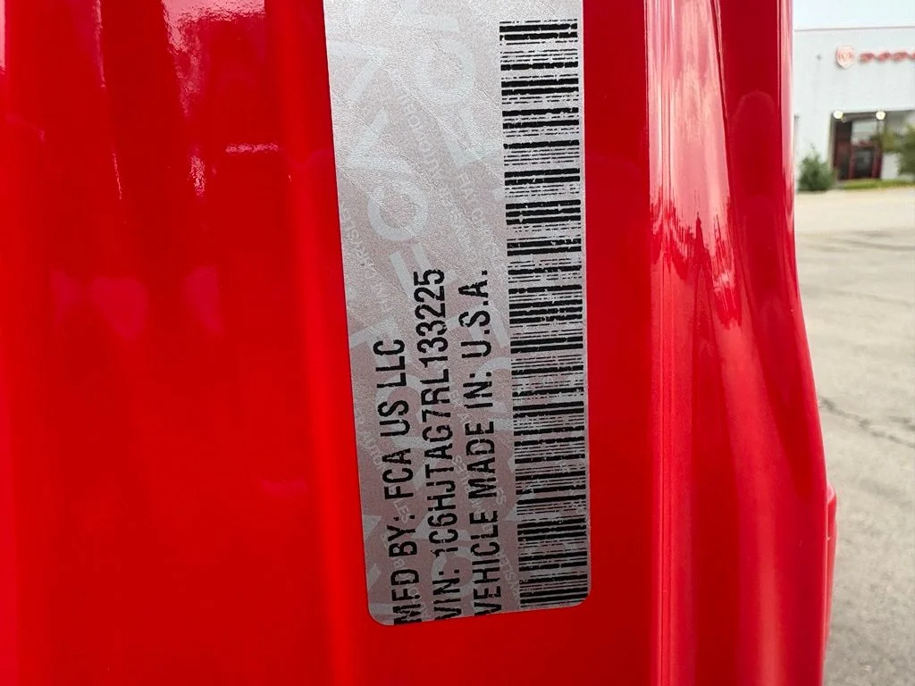 Used 2024 Red Jeep Sport image 31