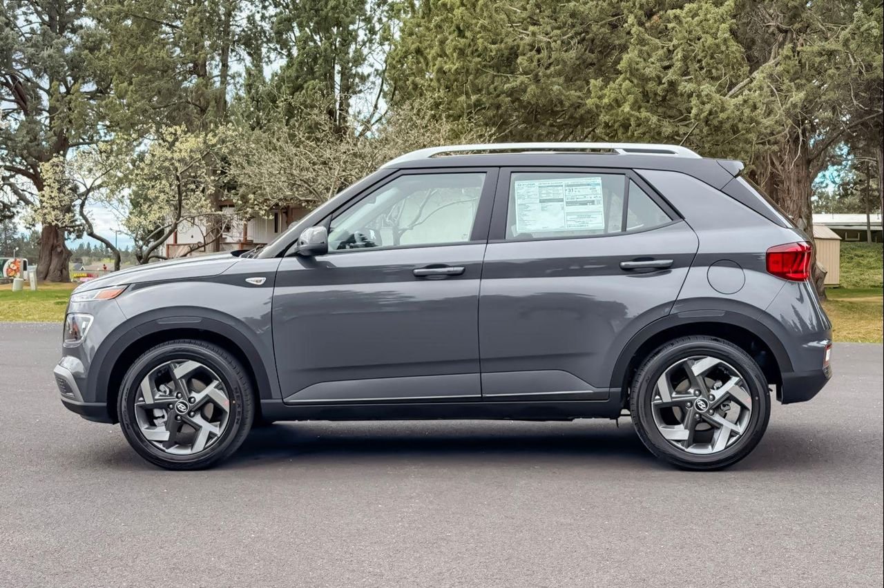 New 2026 Gray Hyundai SEL w/Two-Tone Roof image 7