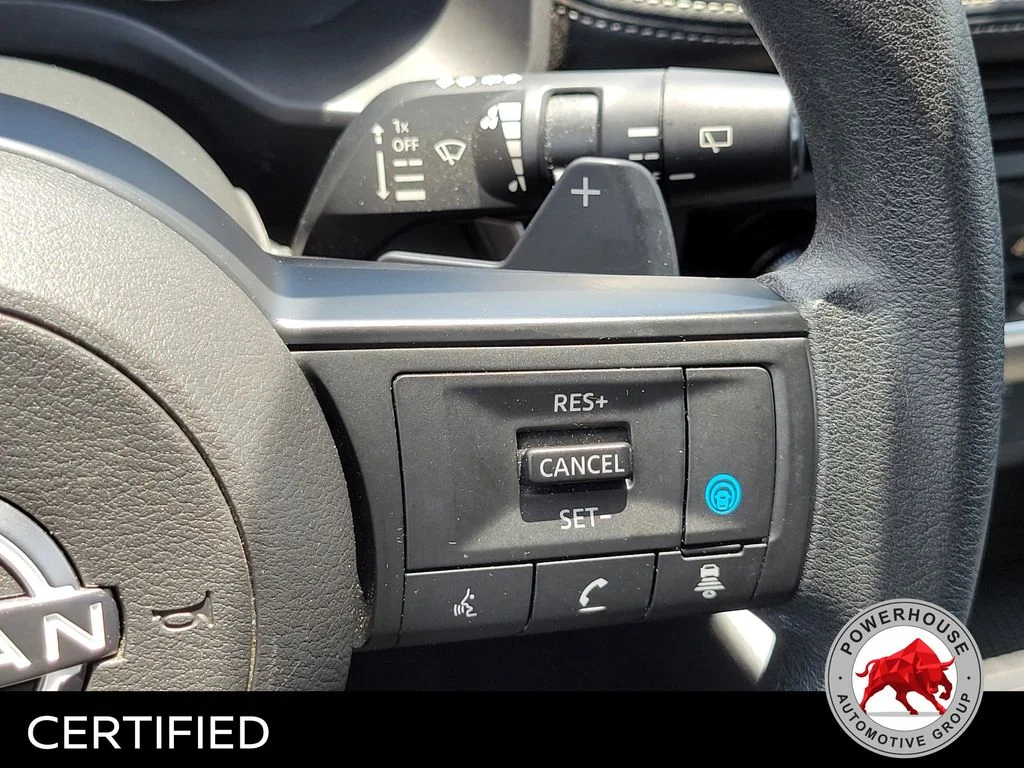 Used 2024 Gray Nissan SV image 29