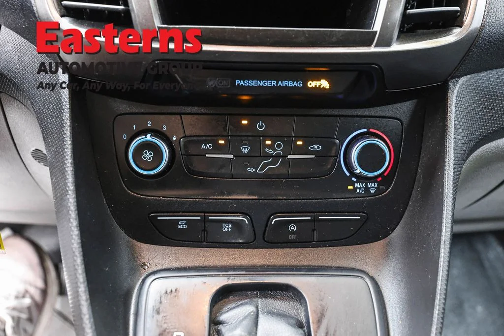 Used 2019 White Ford XL image 20