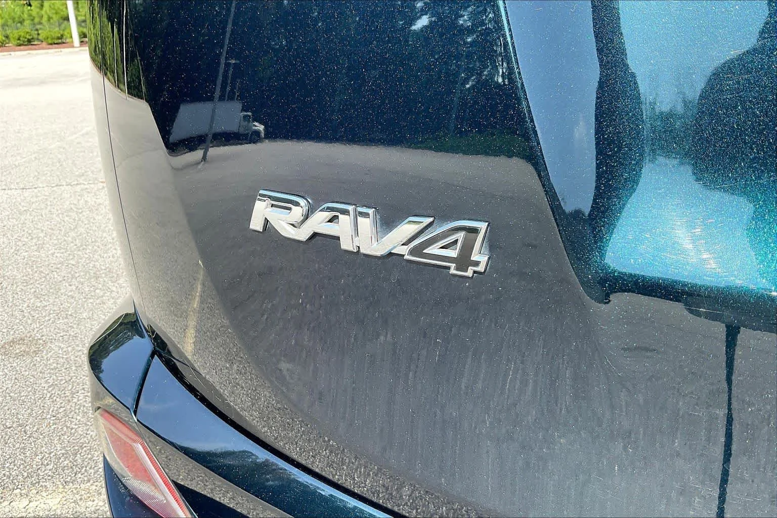 Used 2017 Galactic Aqua Mica Toyota SE image 31