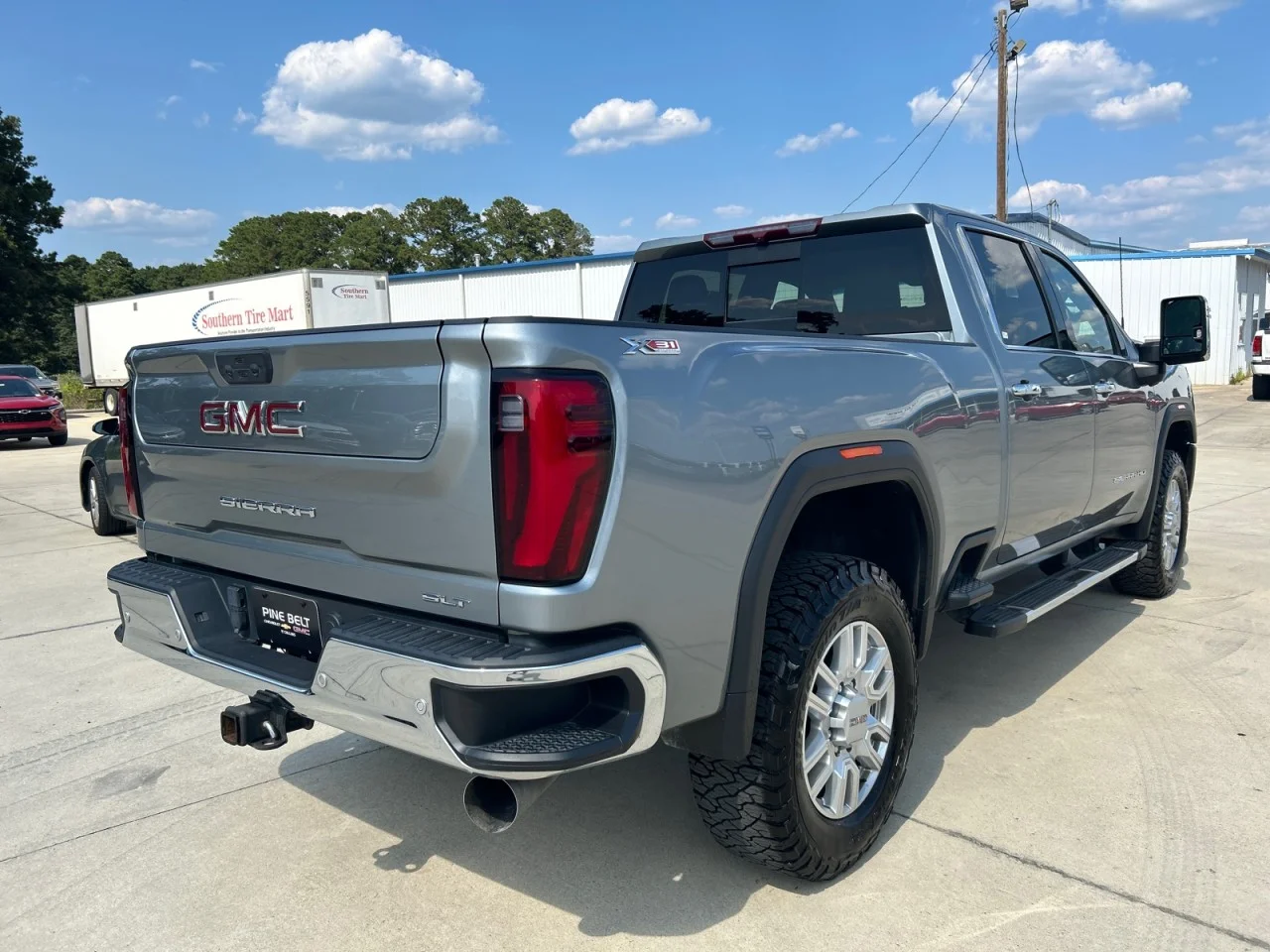 Used 2024 Sterling Metallic GMC SLT image 3