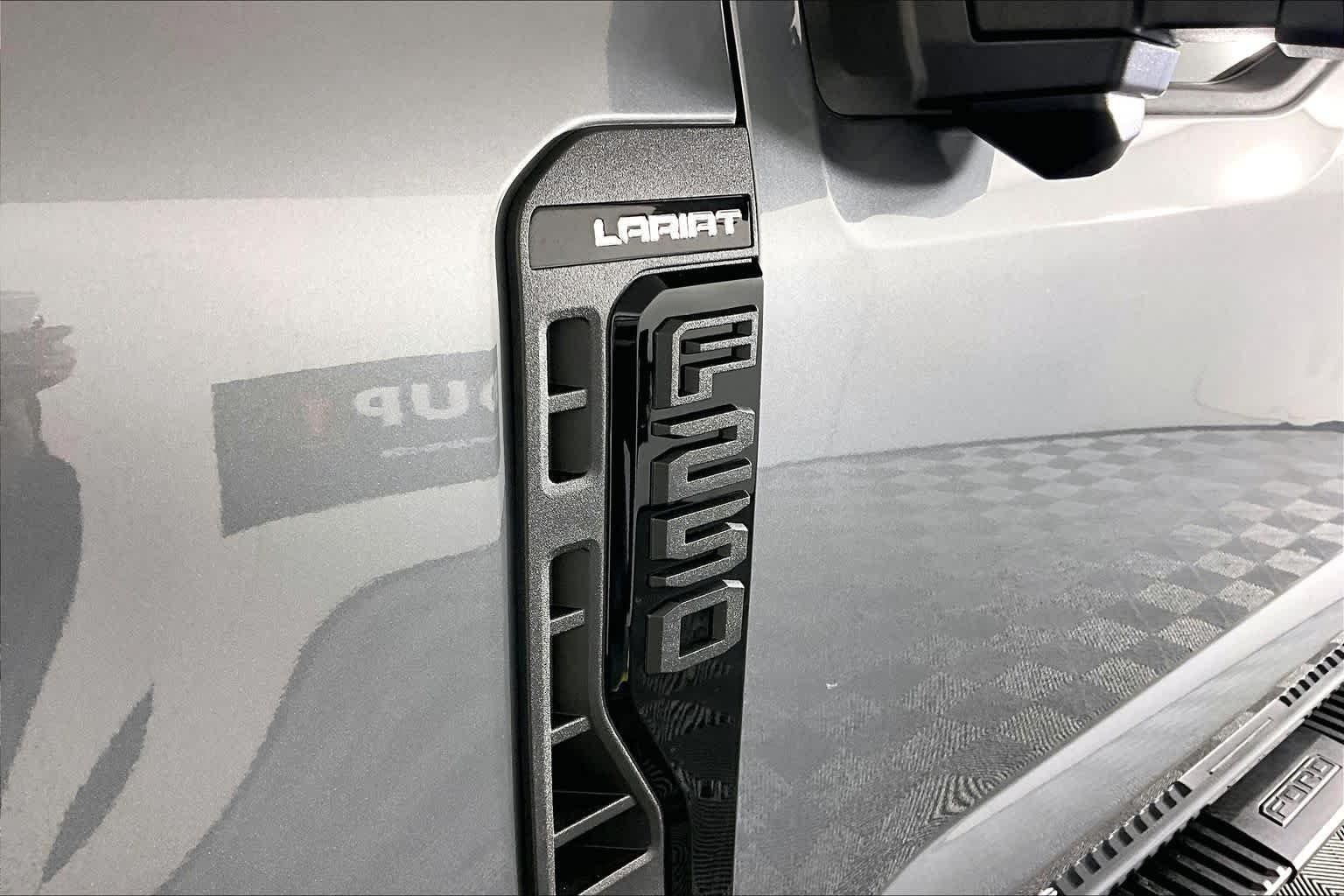 Used 2023 Carbonized Gray Ford LARIAT image 29