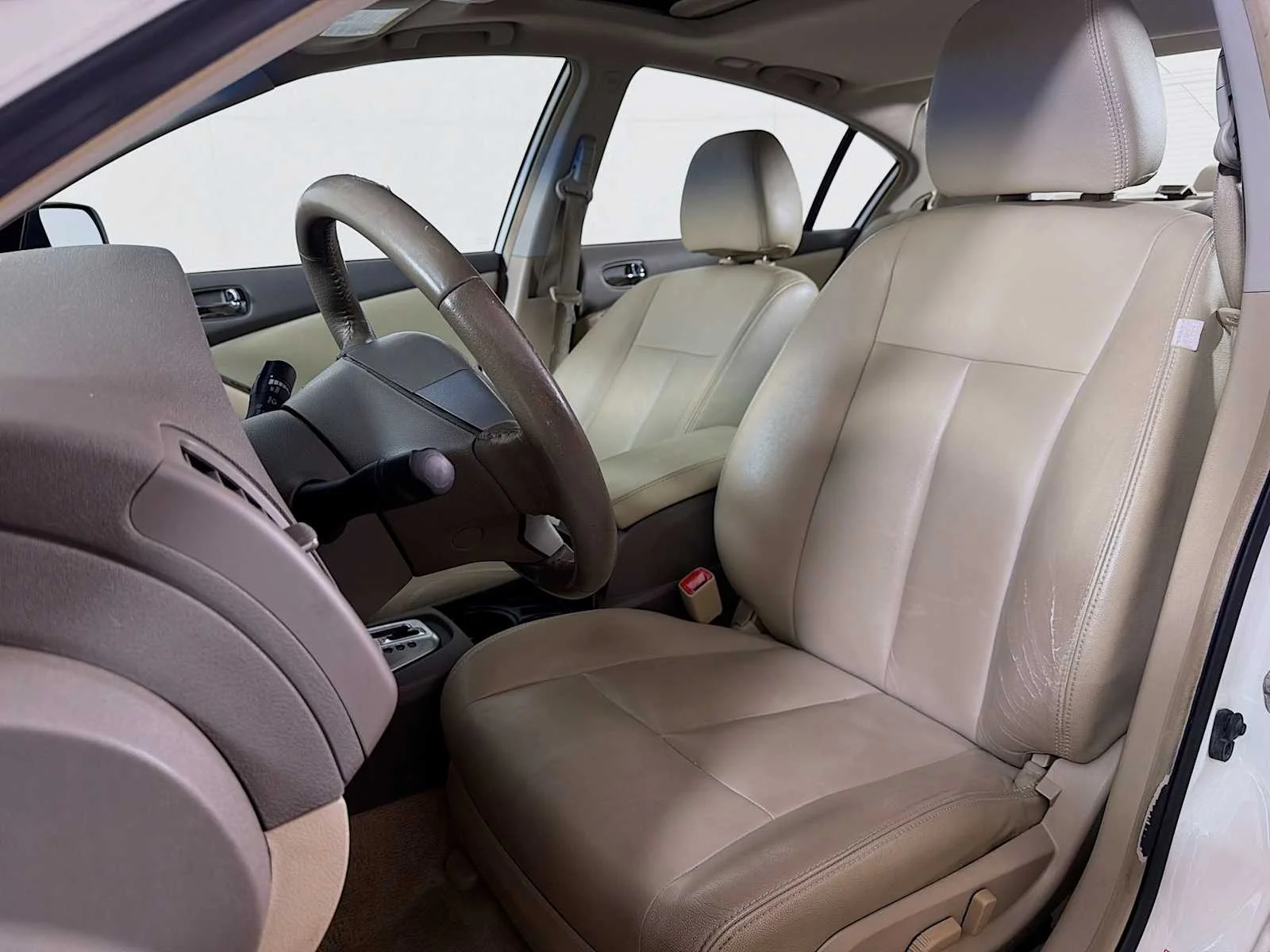 Used 2011 Winter Frost Pearl Nissan 2.5 SL image 14