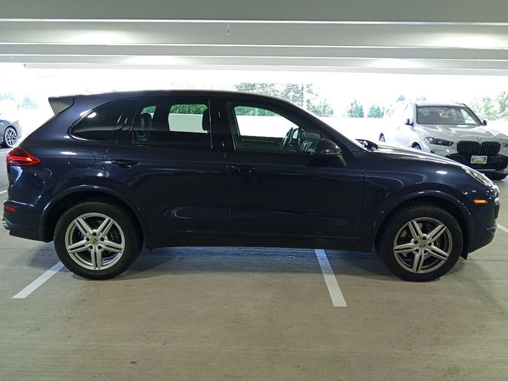 Used 2018 Purpurite Metallic Porsche Platinum Edition image 4