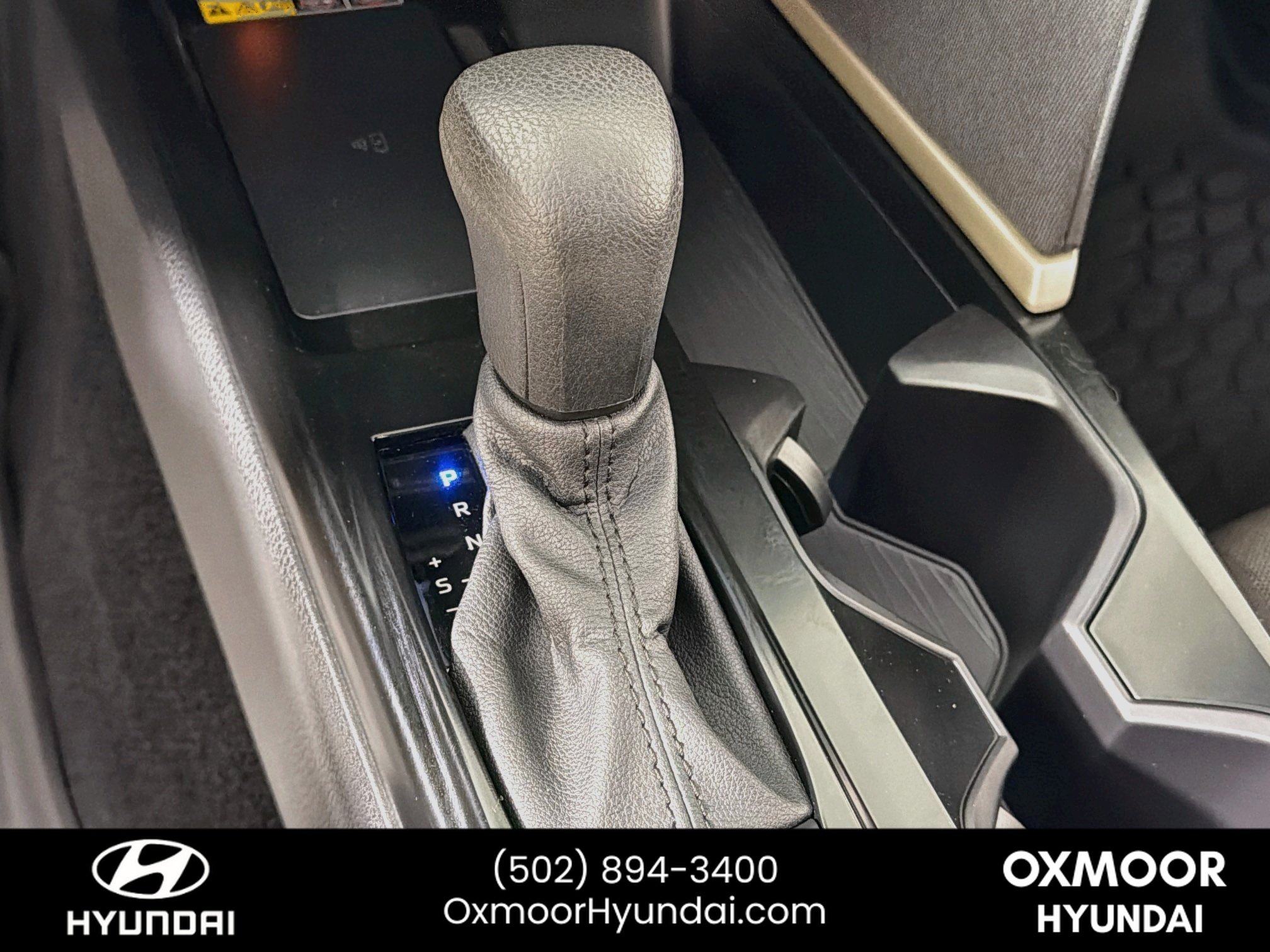 Used 2025 Reservoir Blue Toyota LE image 17