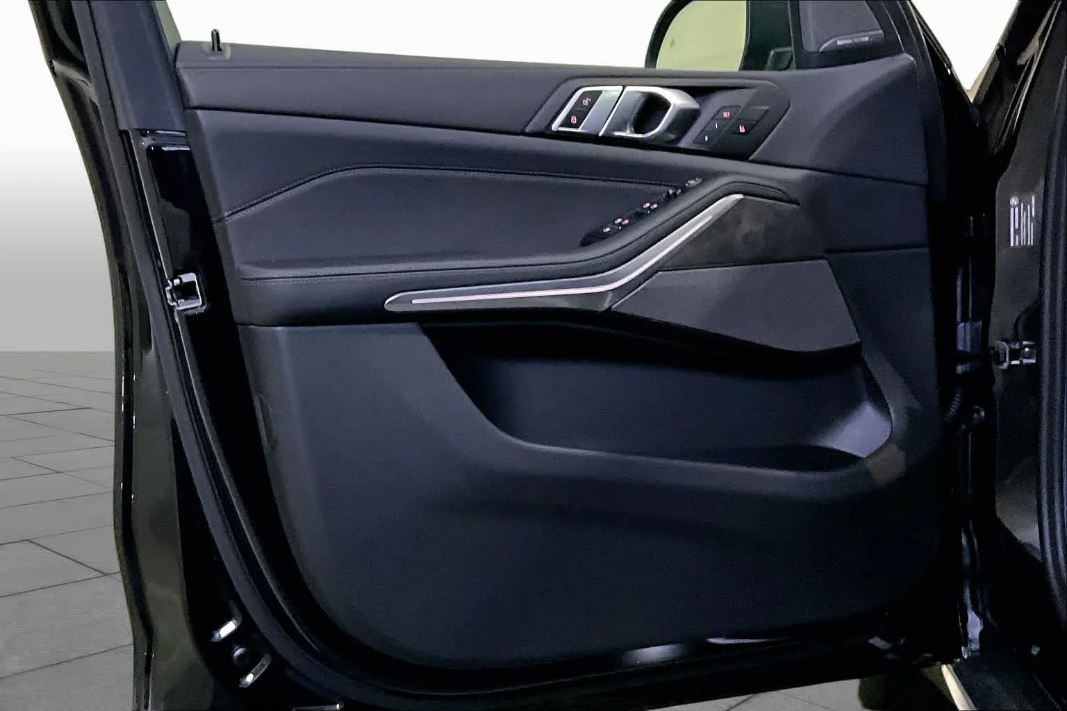 2026 BMW X5 40i - Photo 11