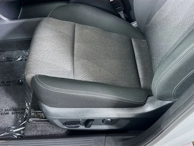 Used 2025 Silver Nissan SV image 18