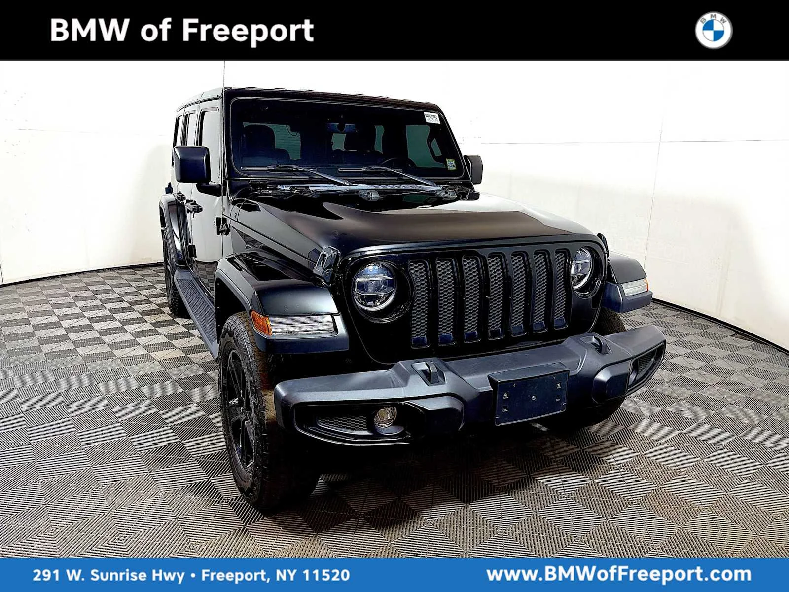 Pre-Owned 2022 Jeep Wrangler Unlimited Sahara Altitude