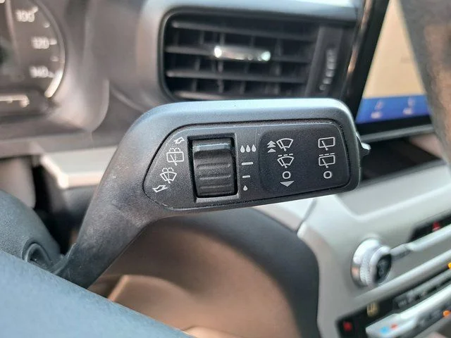 Used 2021 Gray Ford XLT image 11
