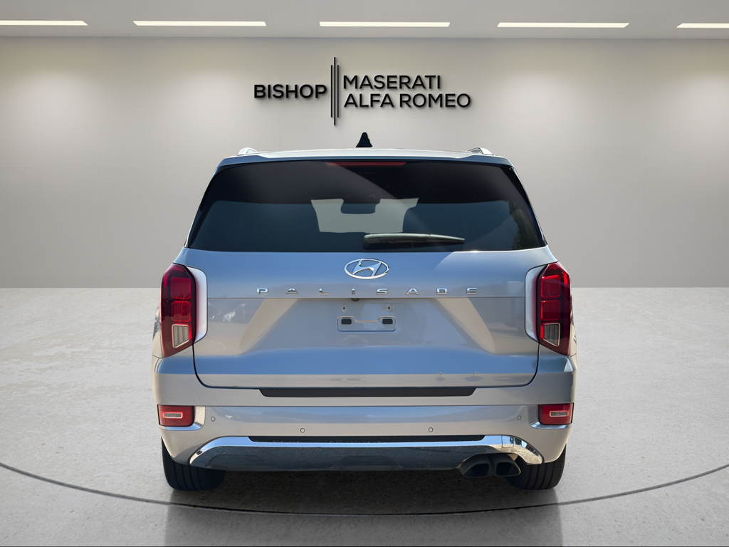 Used 2020 Silver Hyundai Limited image 4
