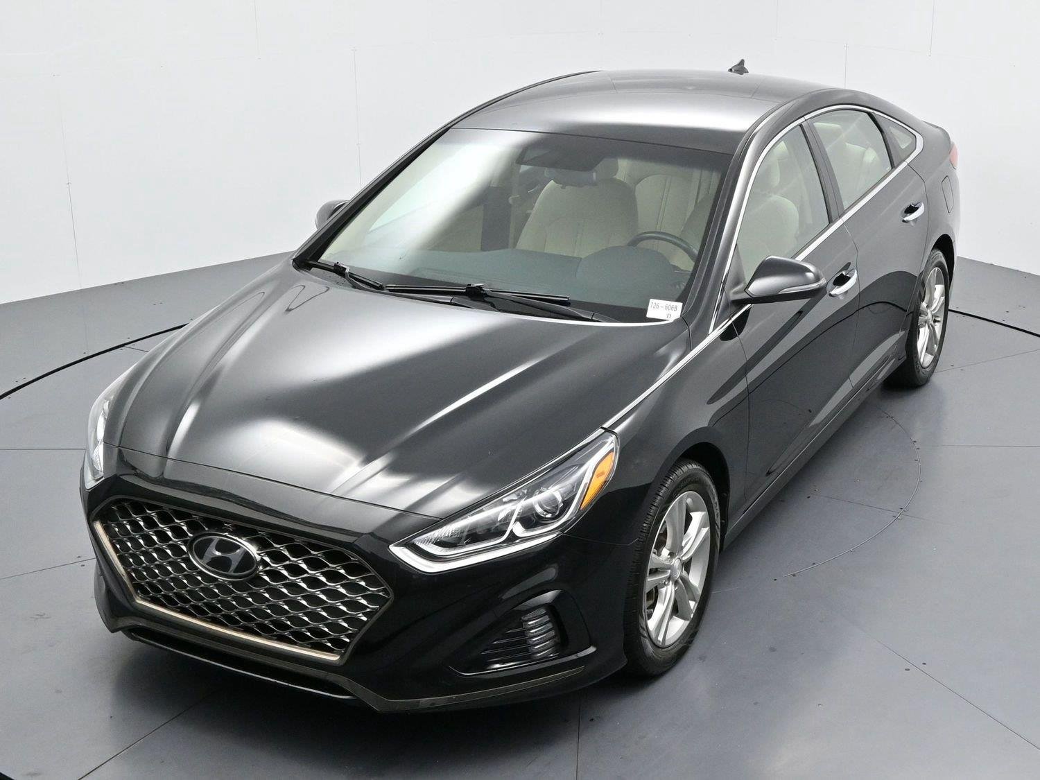 Used 2019 Phantom Black Hyundai SEL image 38